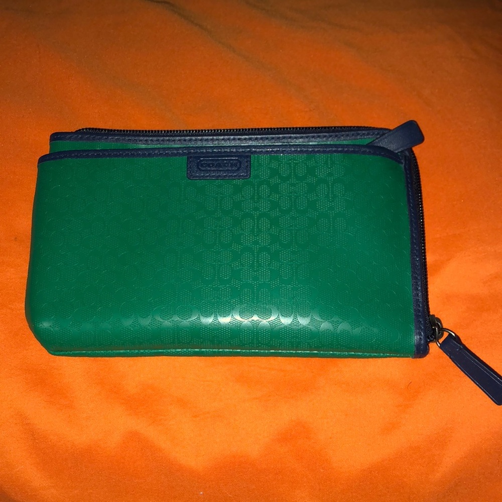 Coach multifunctional bag